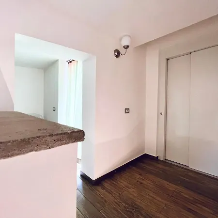 Casa Di Ivana * كاريني