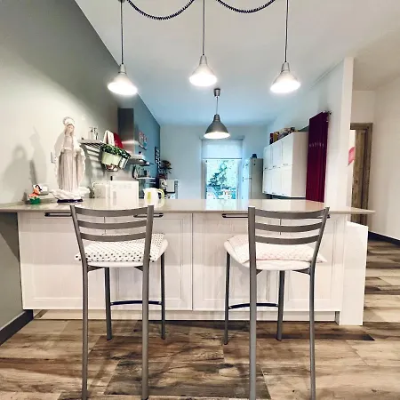 Casa Di Ivana كاريني