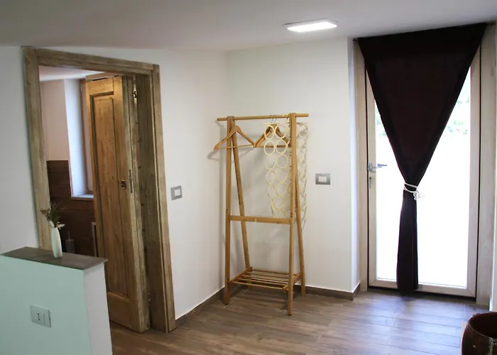 Casa Di Ivana Carini